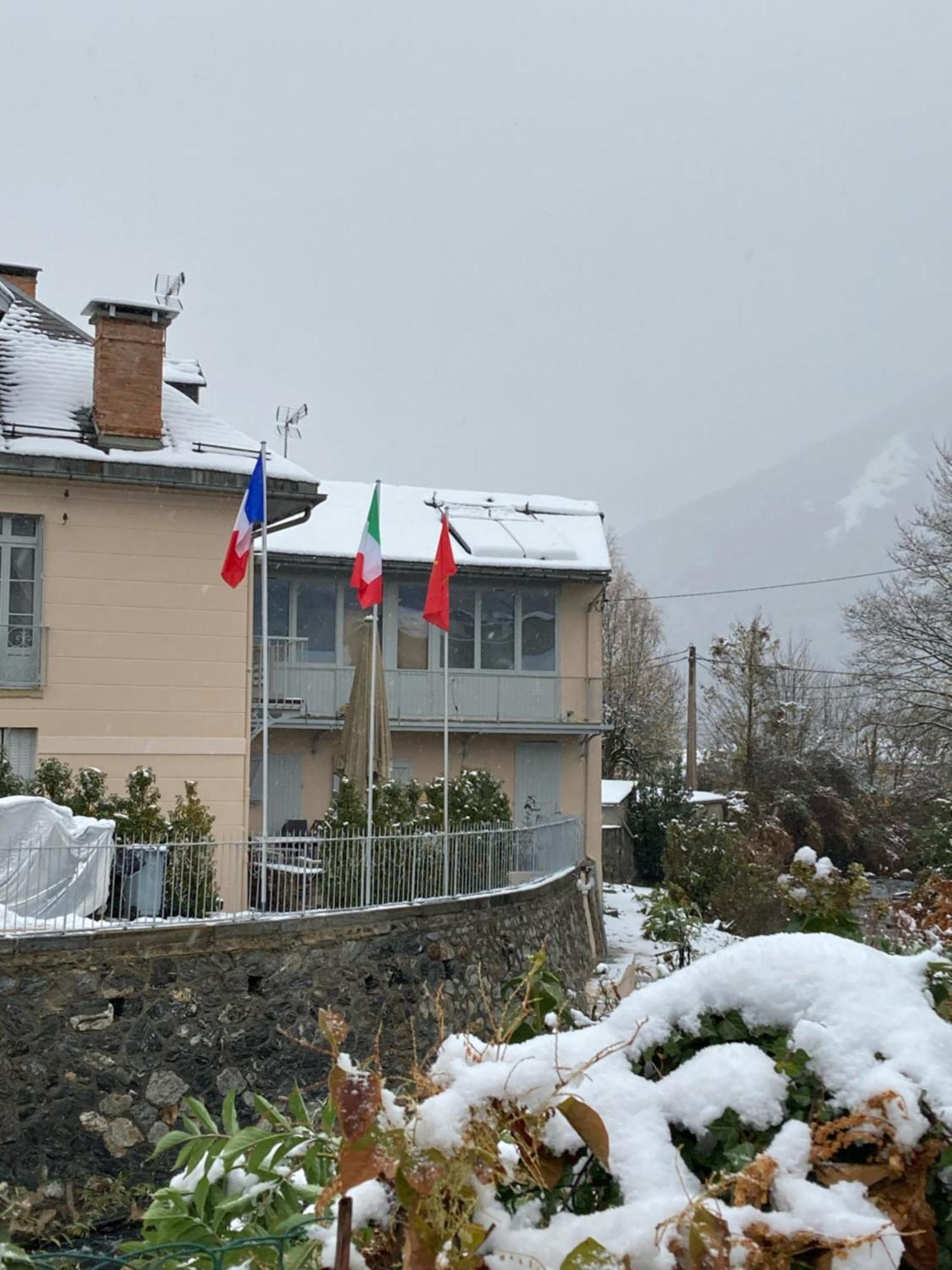 מלון Bagnères-de-Luchon Le 41 Avenue Foch מראה חיצוני תמונה